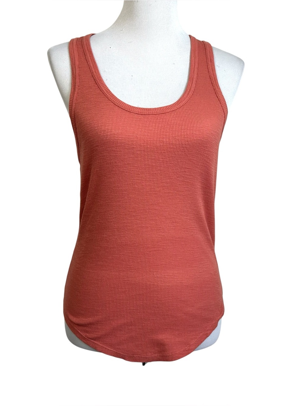 The Upside Womens Ribbed Racerback Tank Top Sz Small Coral Scoop Neck